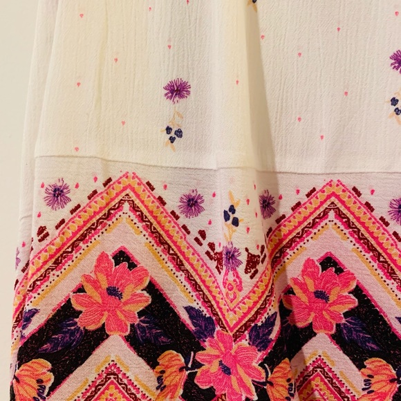 NEW With Tags, Mudd Sleeveless Boho Top, Size L - Picture 2 of 5